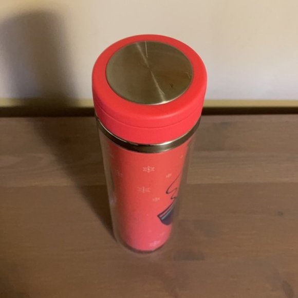 David’s Tea “Mittens” Pink Plastic Mitten Tumbler with Strainer - Picture 6 of 9